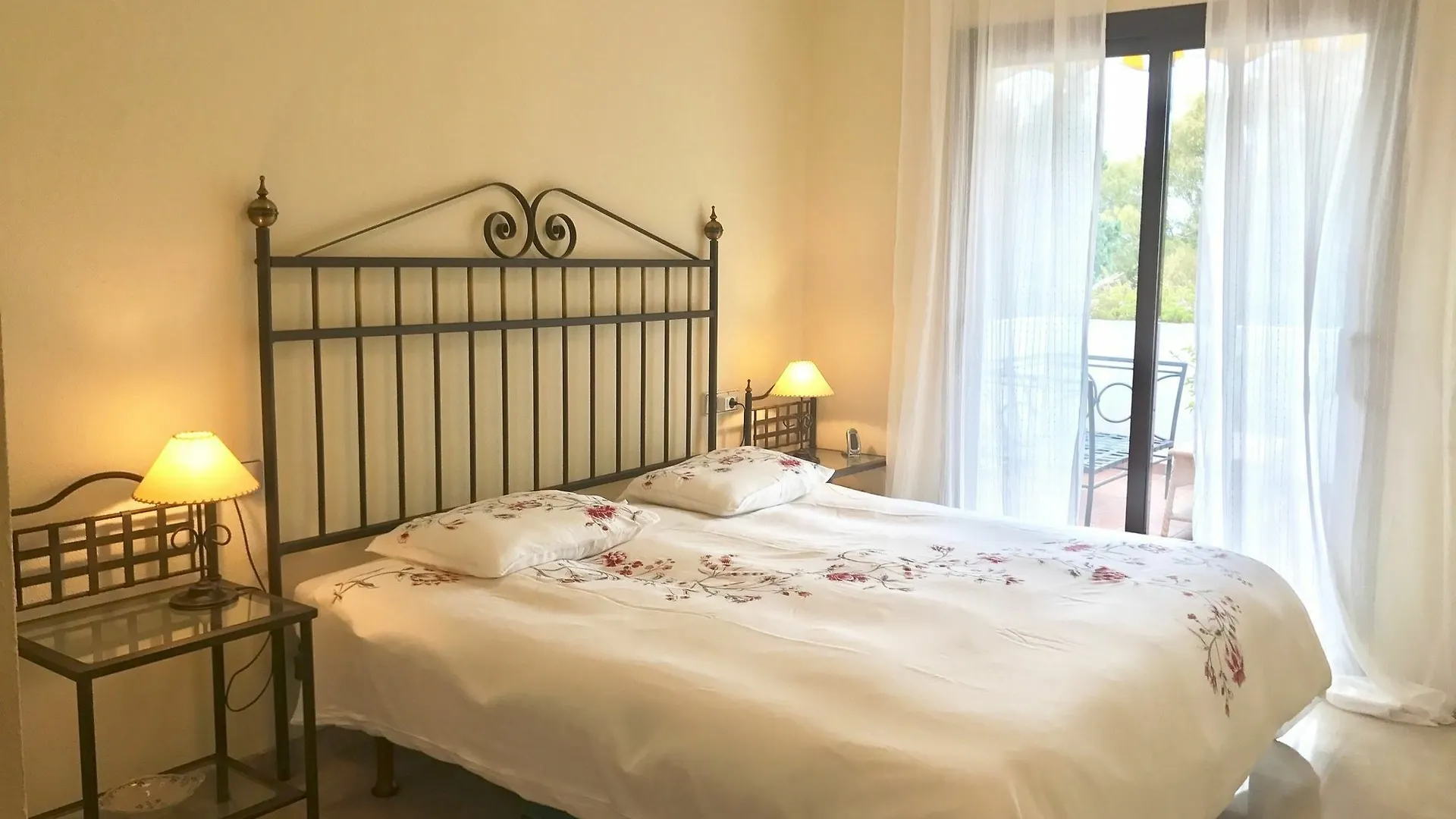 Coto Real Apartment 马尔韦利亚